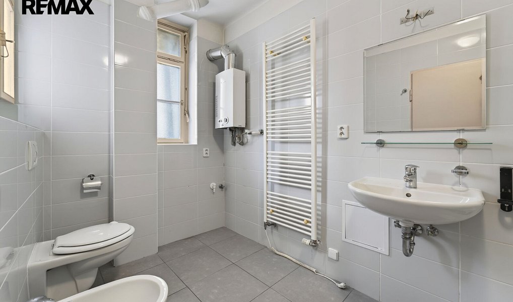 Pronájem kanceláře 130 m², Praha – náhled fotky 15