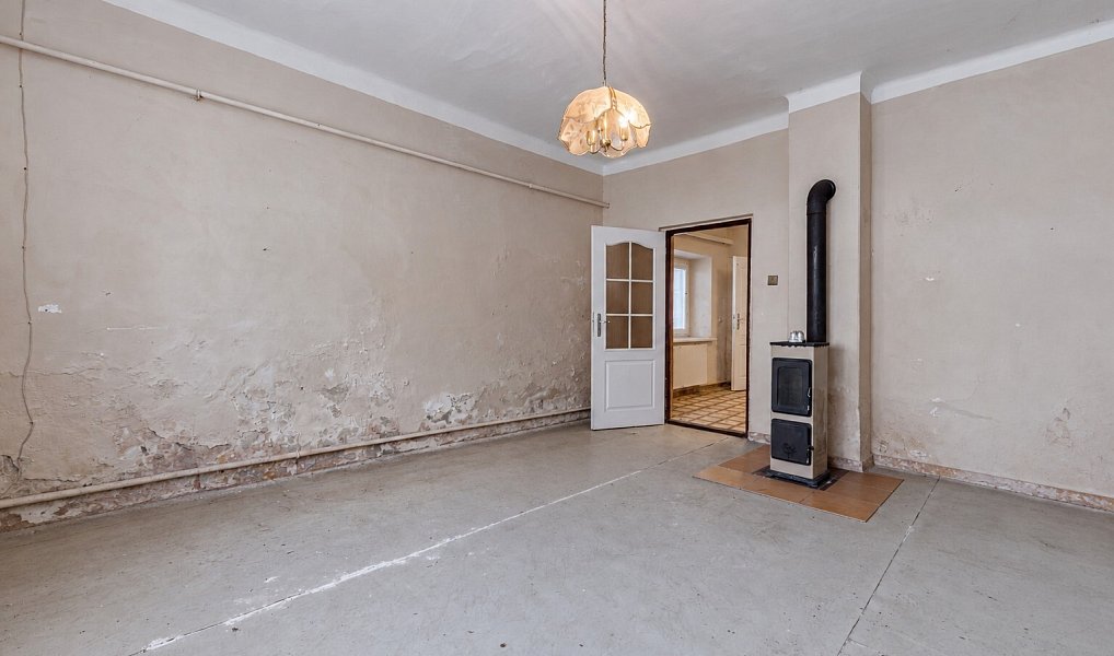 Prodej domu 120 m² s pozemkem 877 m², Lužice – náhled fotky 8