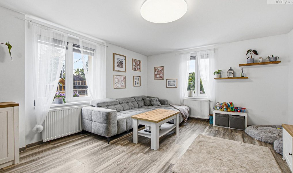 Prodej domu 105 m² s pozemkem 253 m², Dubí – náhled fotky 10
