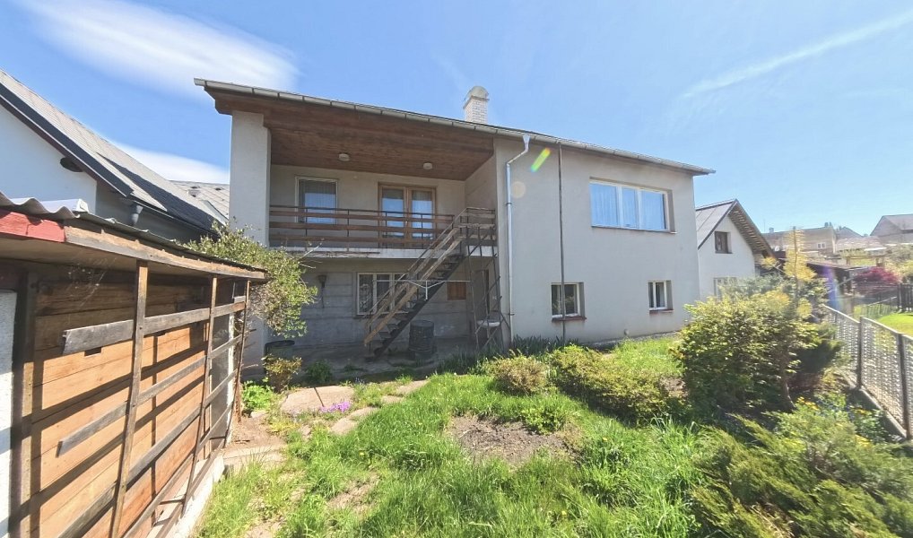 Prodej domu 215 m² s pozemkem 360 m², Rovensko pod Troskami – náhled fotky 2