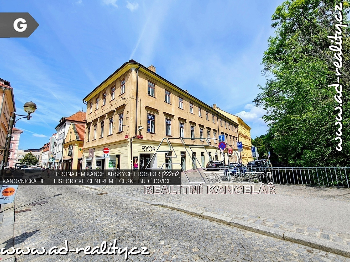 Pronájem kanceláře 210 m²