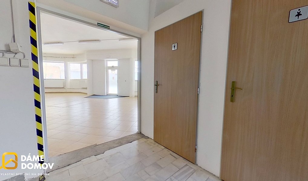 Pronájem obchodních prostor 99 m², Bojkovice – náhled fotky 9