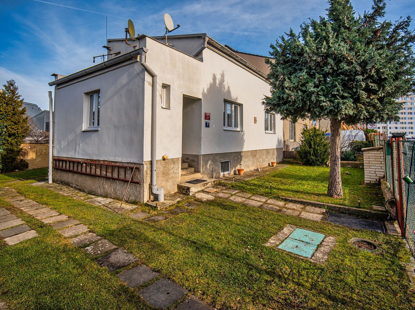 Prodej domu 112 m² s pozemkem 372 m²
