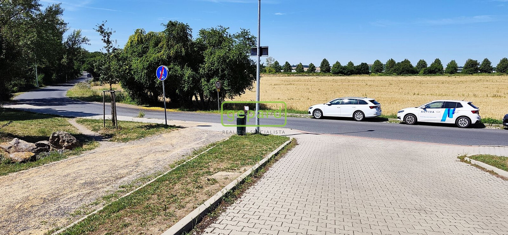 Parkovací stání, Praha - Čakovice – další