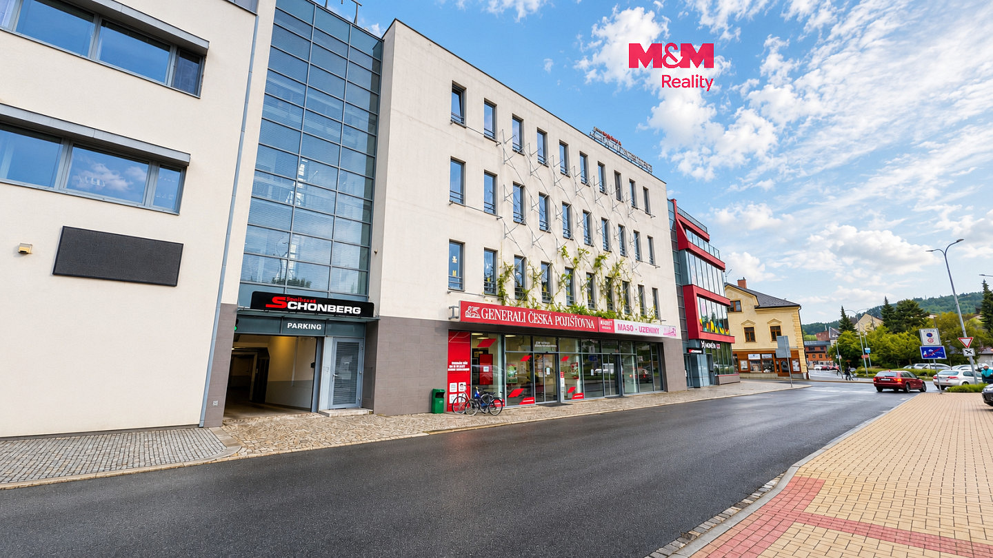 Pronájem obchodních prostor 129 m²