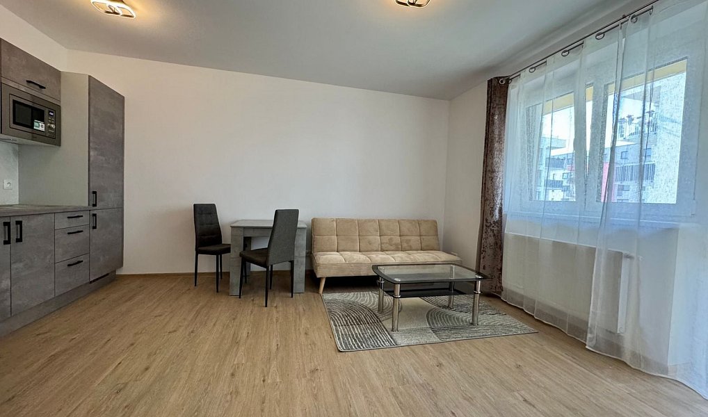 Pronájem bytu 2+kk, 54 m², Pardubice, Dašice