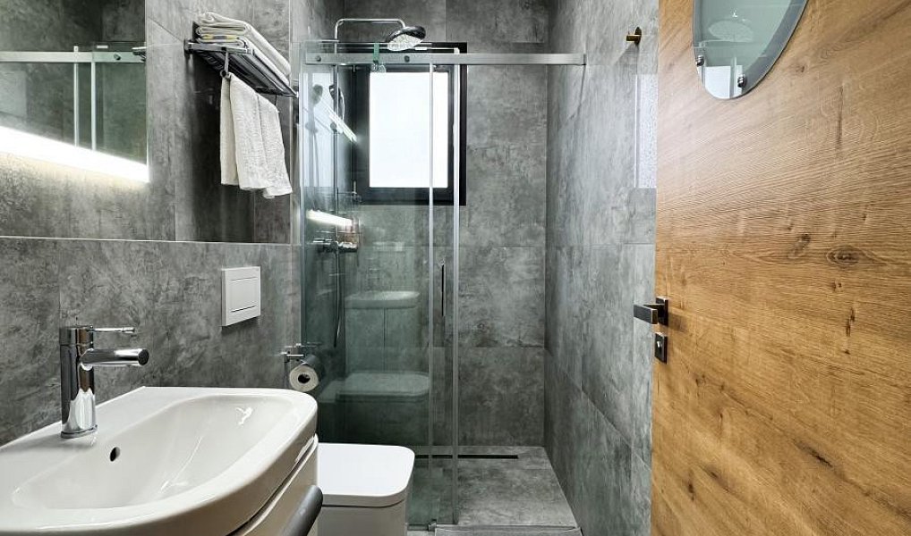 Prodej domu 260 m² s pozemkem 620 m², Praha – náhled fotky 15