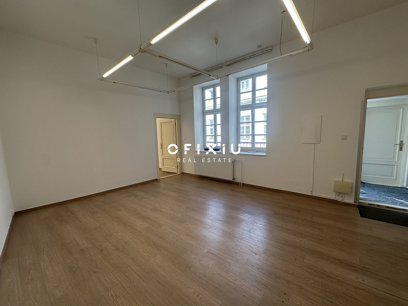 Pronájem kanceláře 100 m²