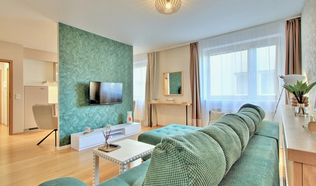 Pronájem bytu 1+kk 43 m², Dobřichovice – náhled fotky 8