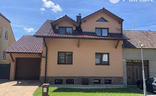 Prodej domu 350 m² s pozemkem 586 m², Uherské Hradiště - Míkovice