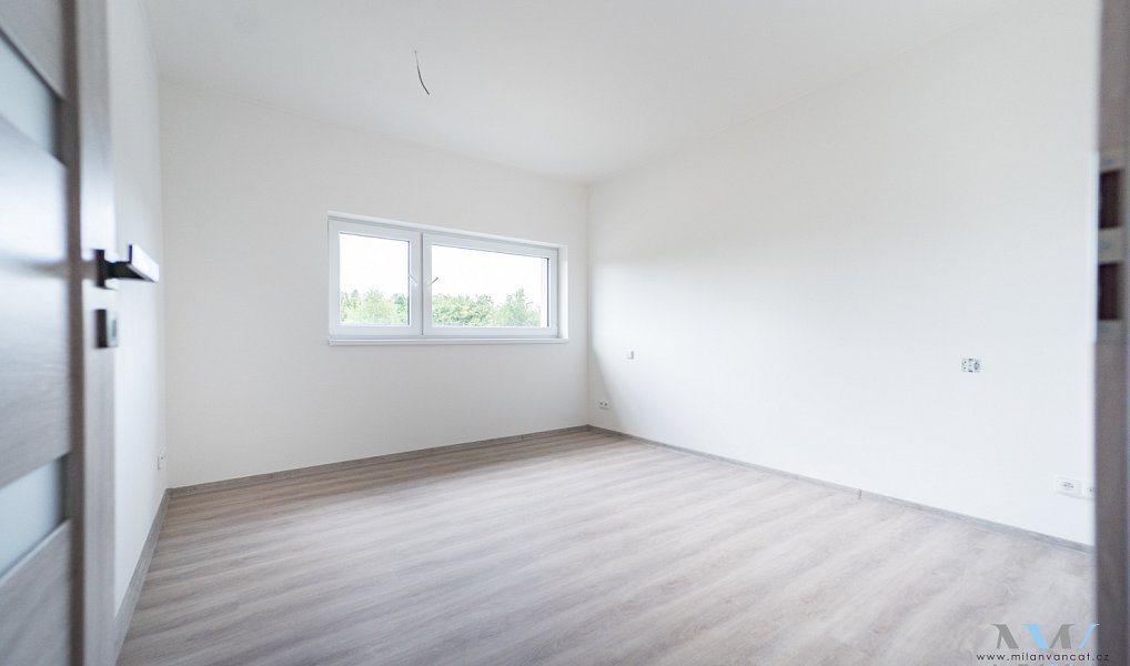 Prodej domu 110 m² s pozemkem 304 m², Březnice – náhled fotky 17