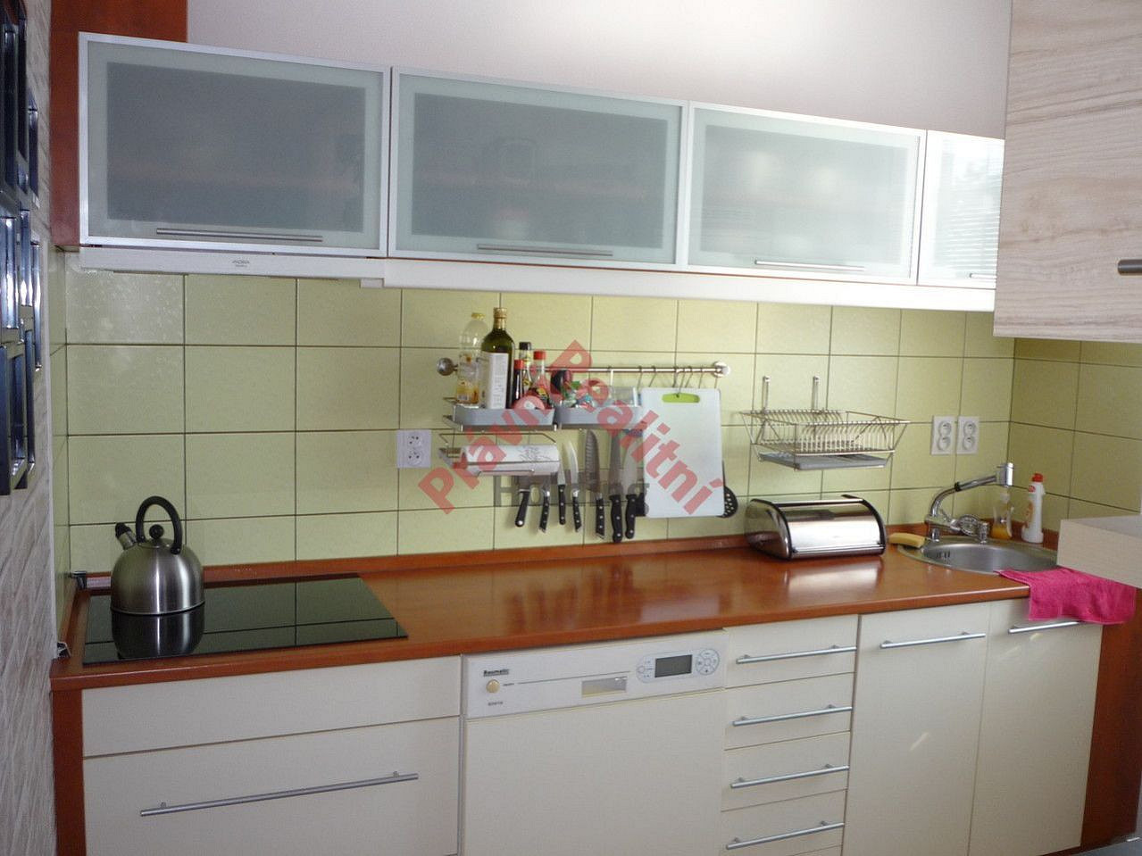 Pronájem bytu 2+kk 49 m² — photo 3