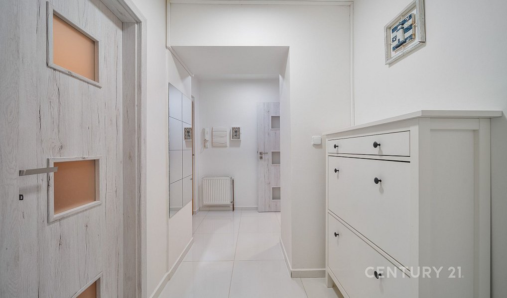 Pronájem bytu 1+kk 51 m², Mladá Boleslav – náhled fotky 8