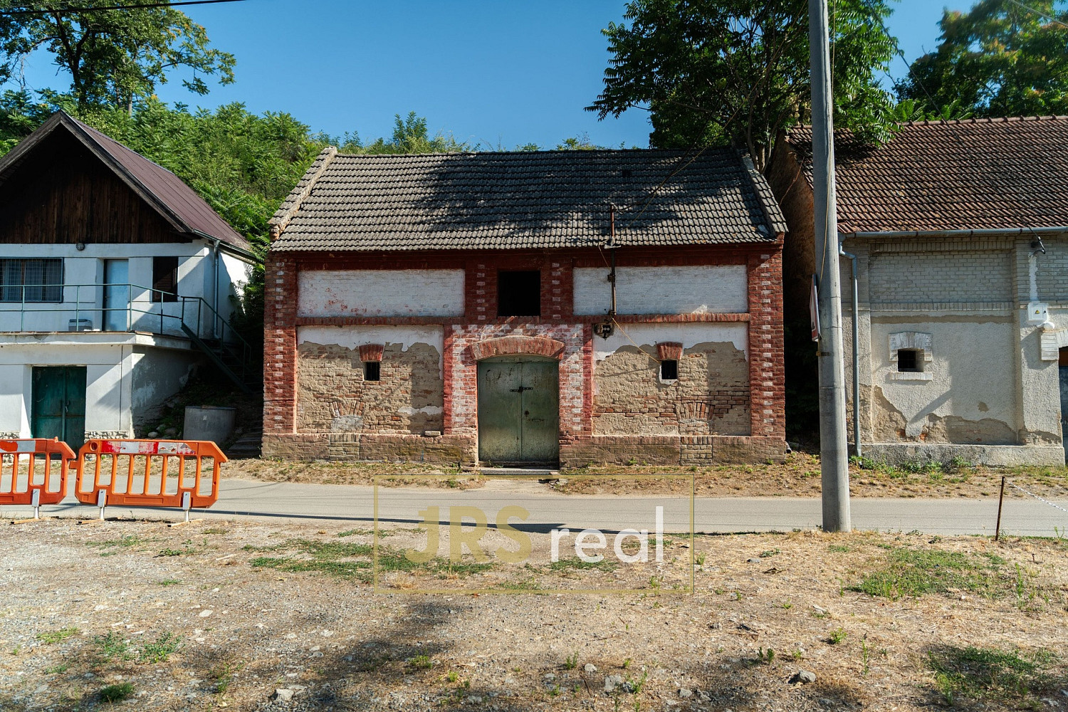 Prodej stavebního pozemku 201 m² – fotografie 3