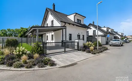 Pronájem domu 150 m² s pozemkem 250 m², Černilov, okres Hradec Králové