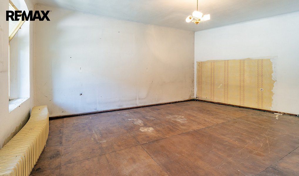Prodej domu 500 m² s pozemkem 487 m², Cvikov – náhled fotky 39