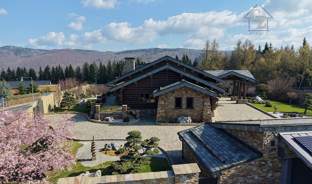 Prodej domu 800 m² s pozemkem 2 969 m², Klíny – náhled fotky 4