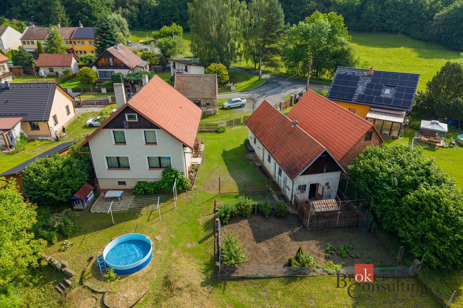 Prodej domu 141 m² s pozemkem 837 m² — photo 2
