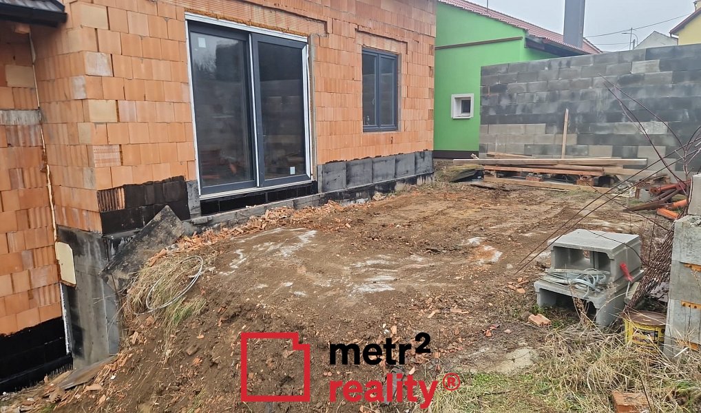 Prodej domu 174 m² s pozemkem 298 m², Kozlany – náhled fotky 4