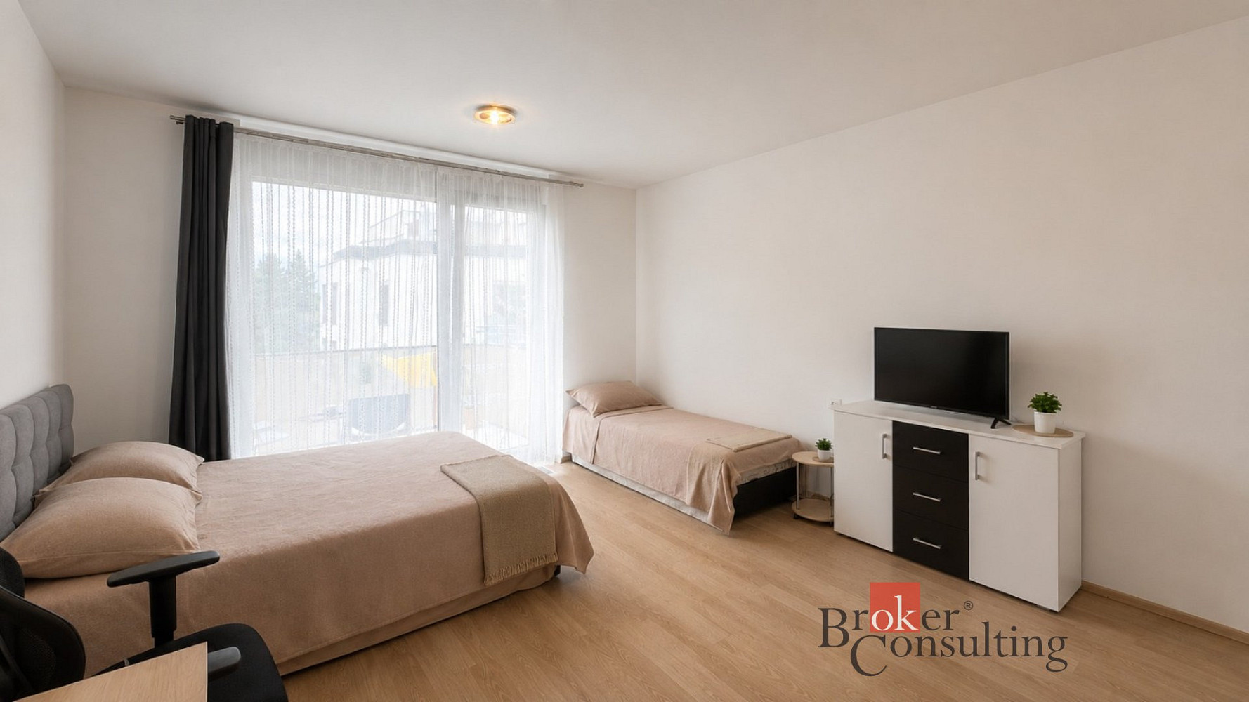 Prodej bytu 1+kk 35 m² — photo 3