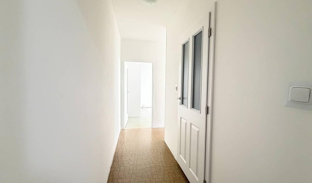 Prodej bytu 2+1 61 m², Klášterec nad Ohří – náhled fotky 13