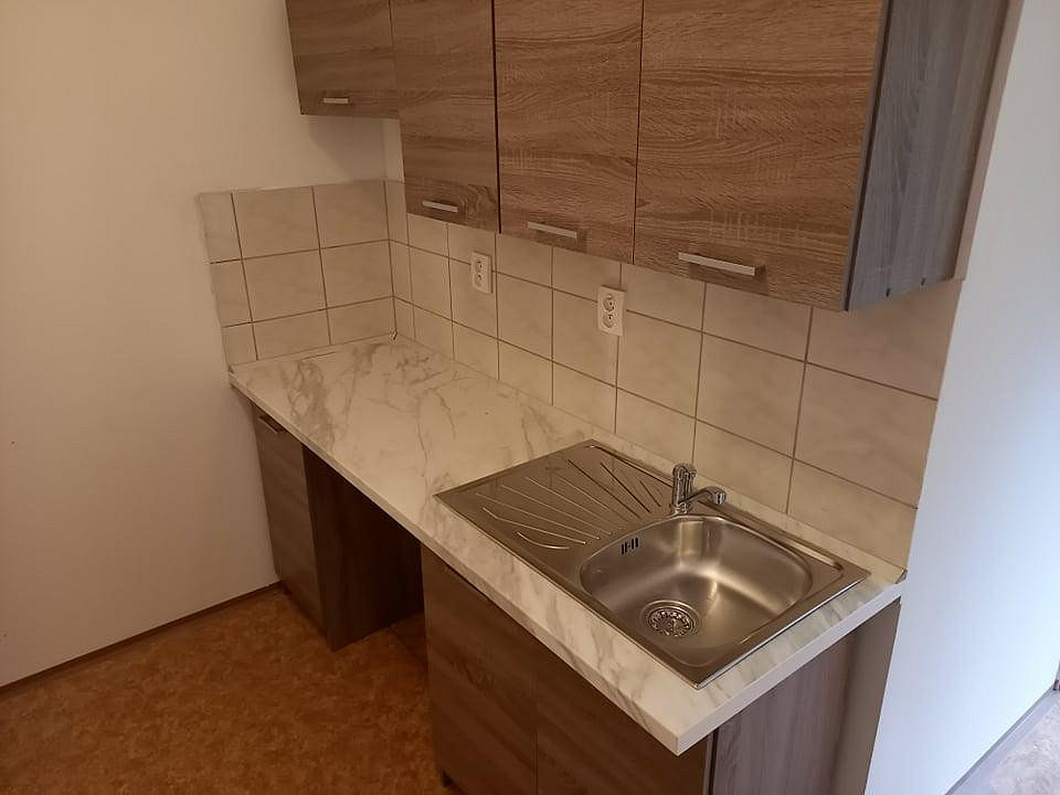 Pronájem chaty/chalupy 198 m² s pozemkem 198 m² — photo 2