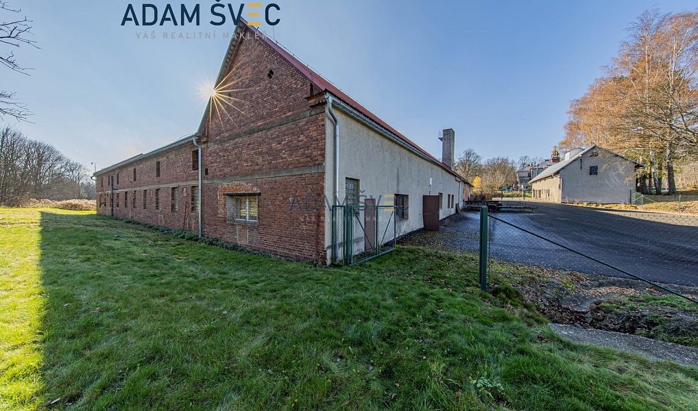 Prodej výrobních prostor 809 m², Moravský Beroun – náhled fotky 15