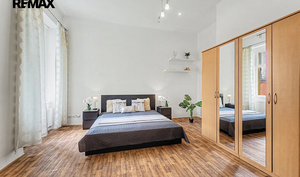 Prodej bytu 2+kk 88 m², Praha – náhled fotky 8
