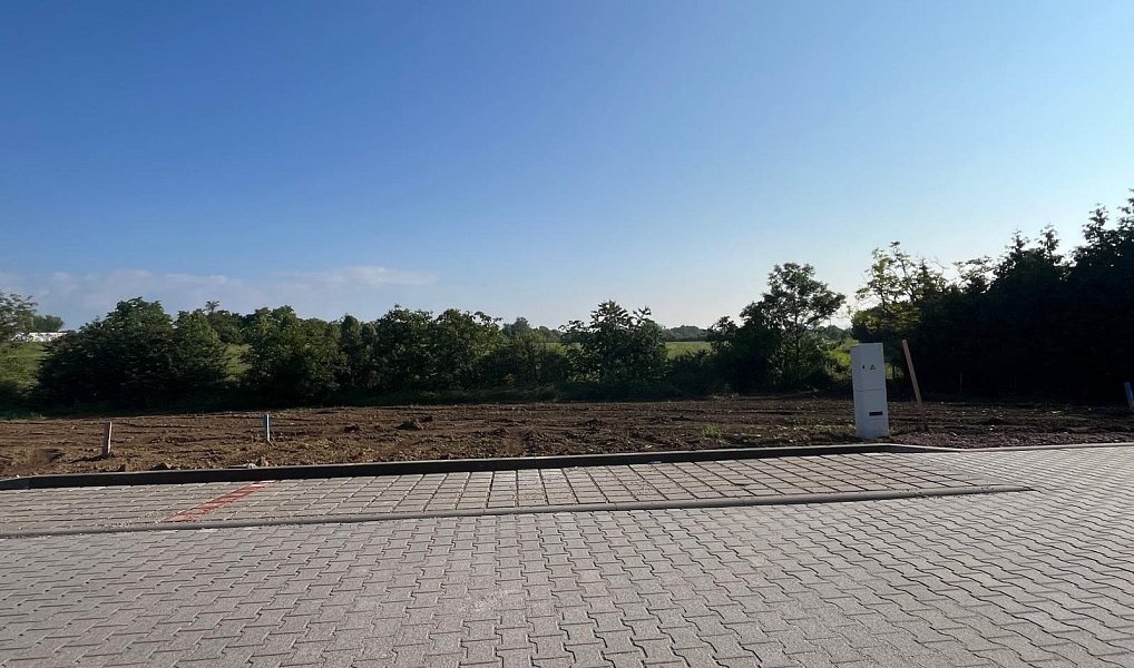 Prodej stavebního pozemku 617 m², Rajhrad – náhled fotky 6