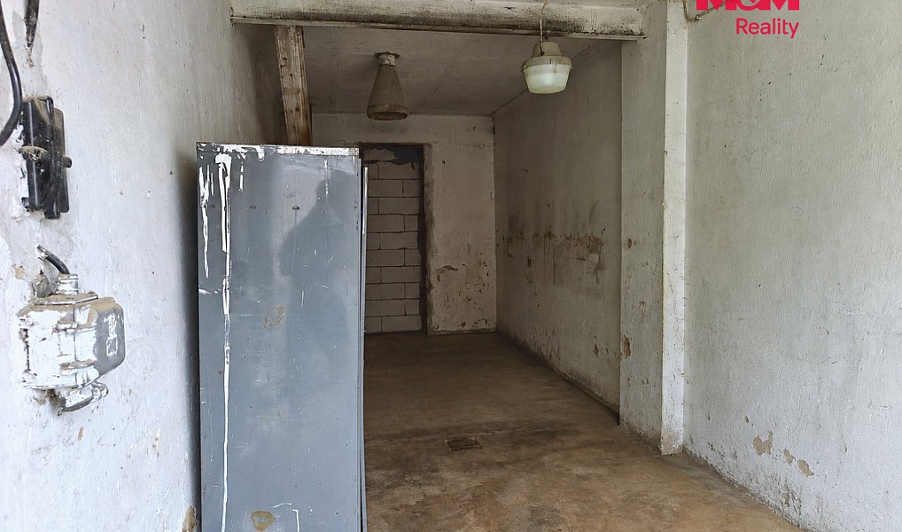 Pronájem garáže, 55 m2, Slatina, Slatina – náhled fotky 7
