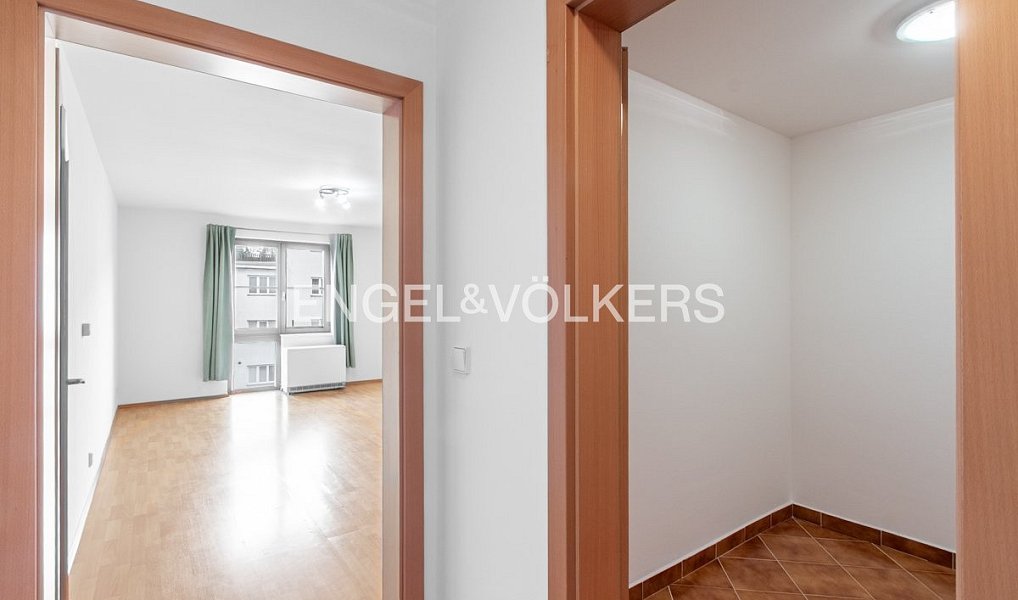 Prodej bytu 2+kk 41 m², Praha – náhled fotky 5