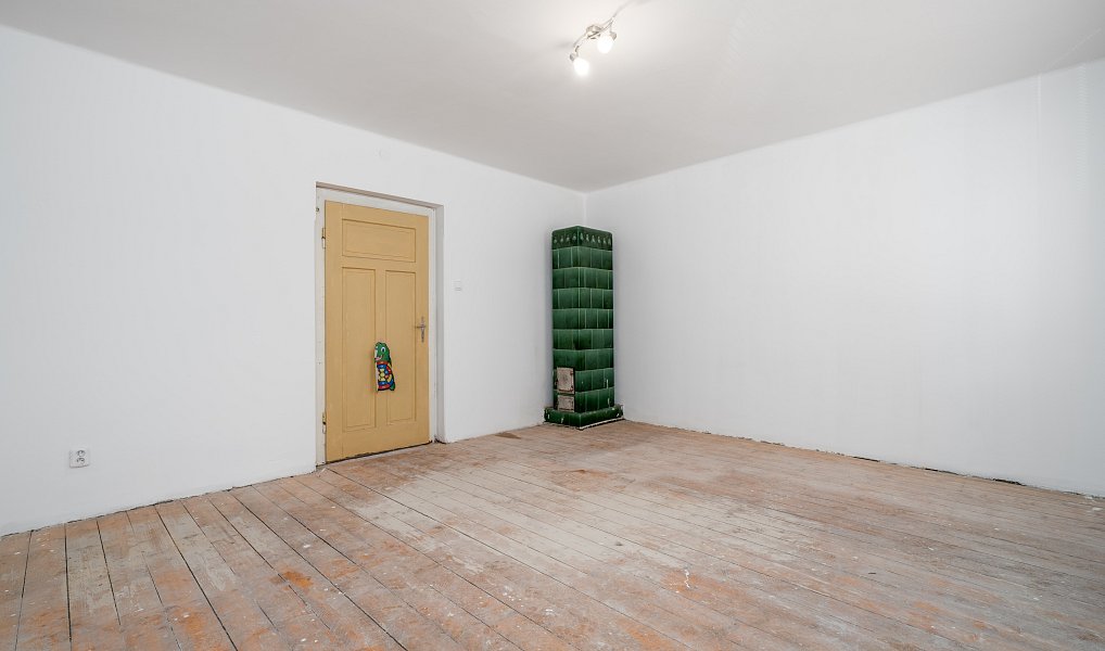 Prodej domu 150 m² s pozemkem 100 m², Trmice – náhled fotky 6