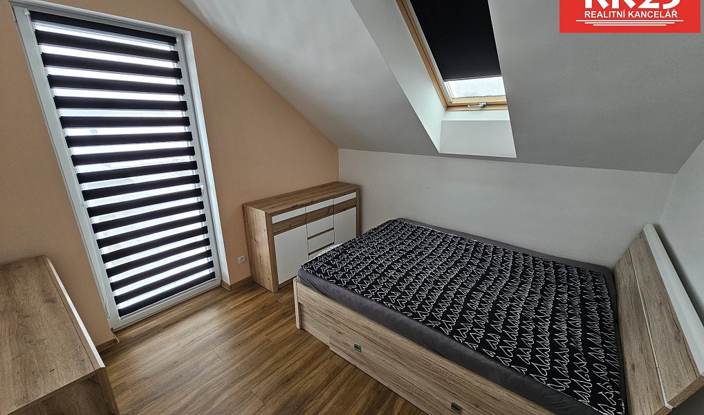 Prodej domu 100 m² s pozemkem 377 m², Chodová Planá – náhled fotky 19