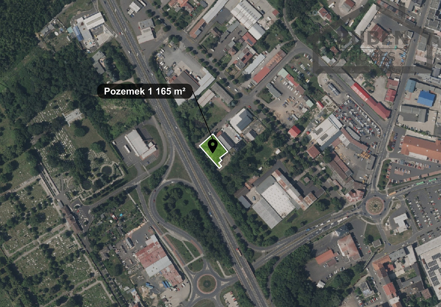 Prodej komerčního pozemku 1 165 m² – fotografie 2