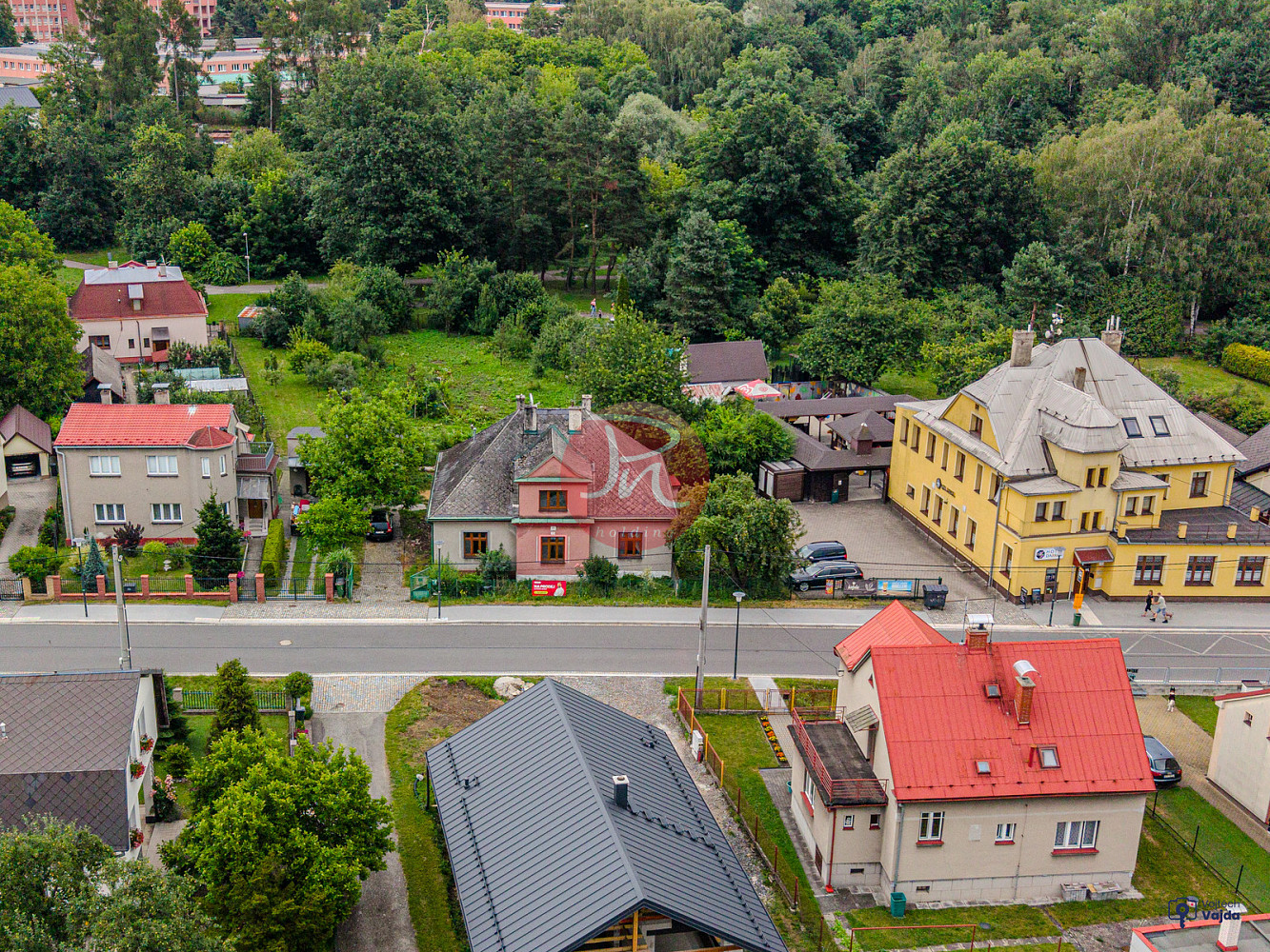 Prodej domu 180 m² s pozemkem 1 734 m² – fotografie 2