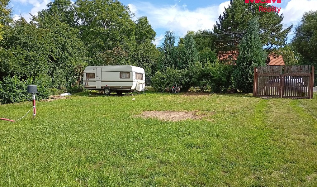 Prodej stavebního pozemku 757 m², Boreč – náhled fotky 2