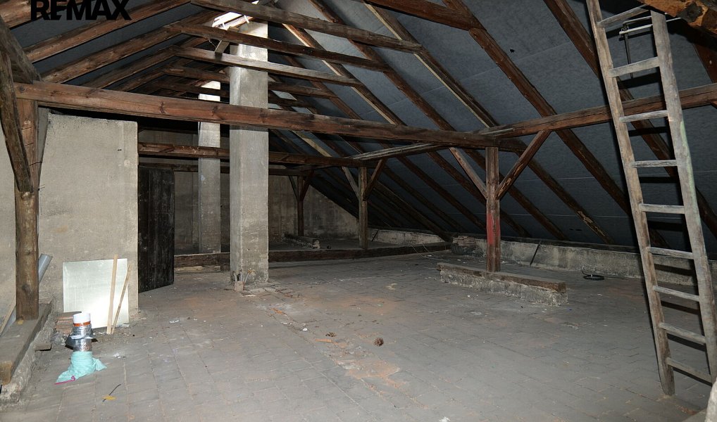 Prodej komerčního objektu (jiného typu) 526 m², Sedlčany – náhled fotky 30