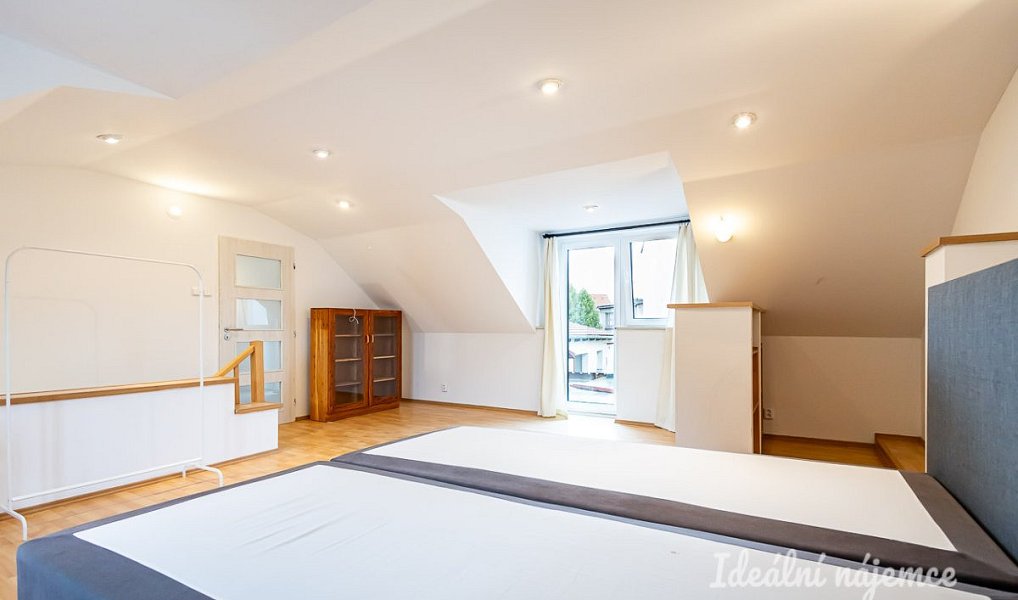 Pronájem domu 140 m² s pozemkem 103 m², Brandýs nad Labem-Stará Boleslav – náhled fotky 15