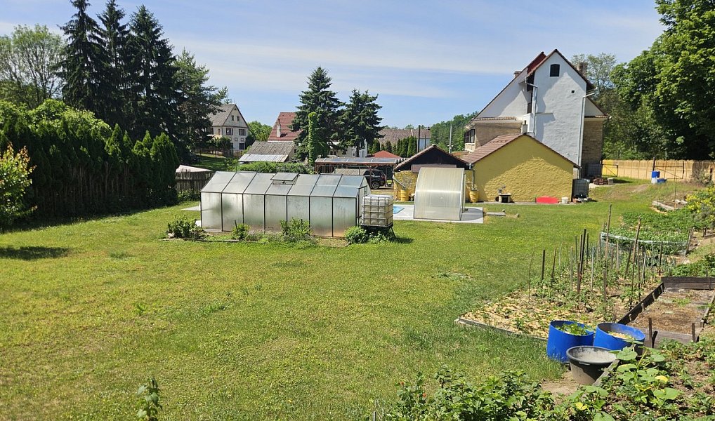 Prodej domu 460 m² s pozemkem 2 838 m², Úštěk – náhled fotky 9