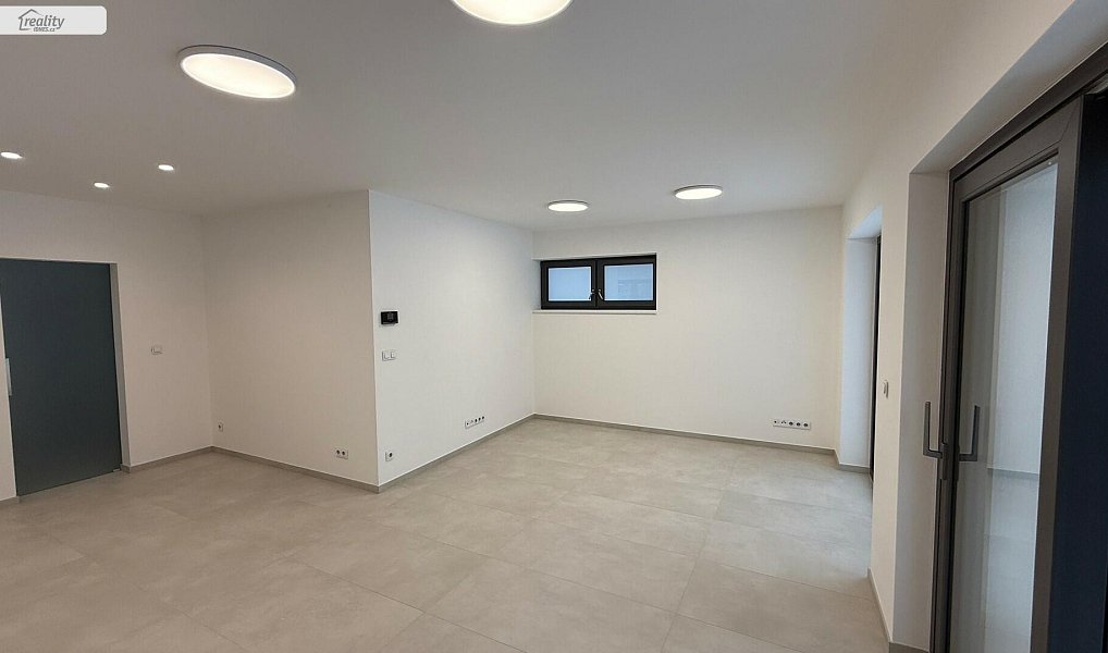 Prodej domu 101 m² s pozemkem 316 m², Stružinec – náhled fotky 7