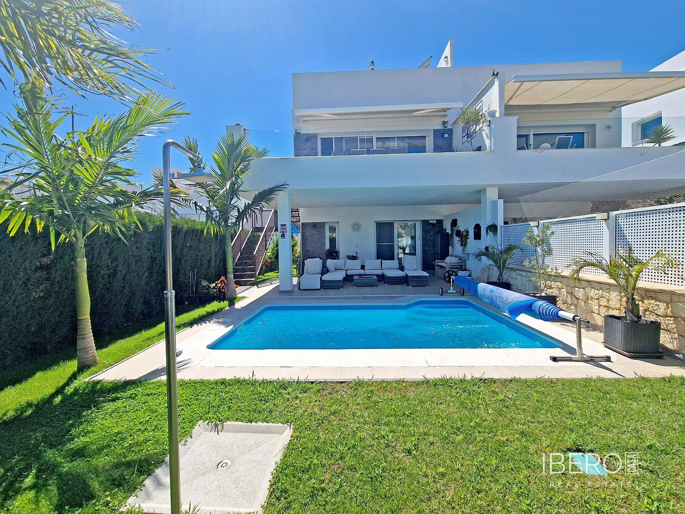 Prodej domu 175 m² s pozemkem 187 m²