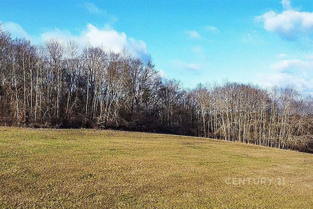 Prodej pozemku 27 014 m²