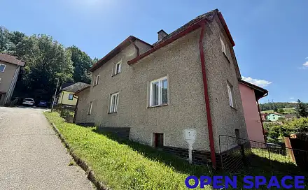 Prodej domu 122 m² s pozemkem 287 m², Český Krumlov - Nové Spolí