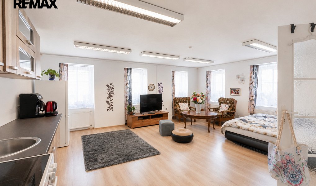 Prodej nájemního domu, činžáku 251 m², Varnsdorf – náhled fotky 22