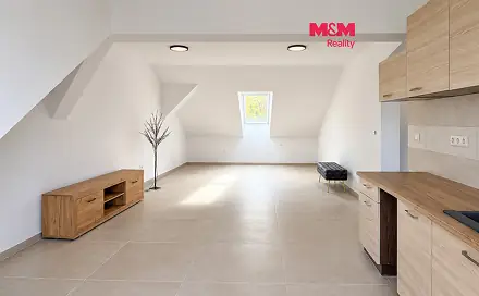 Pronájem bytu 2+kk 80 m²