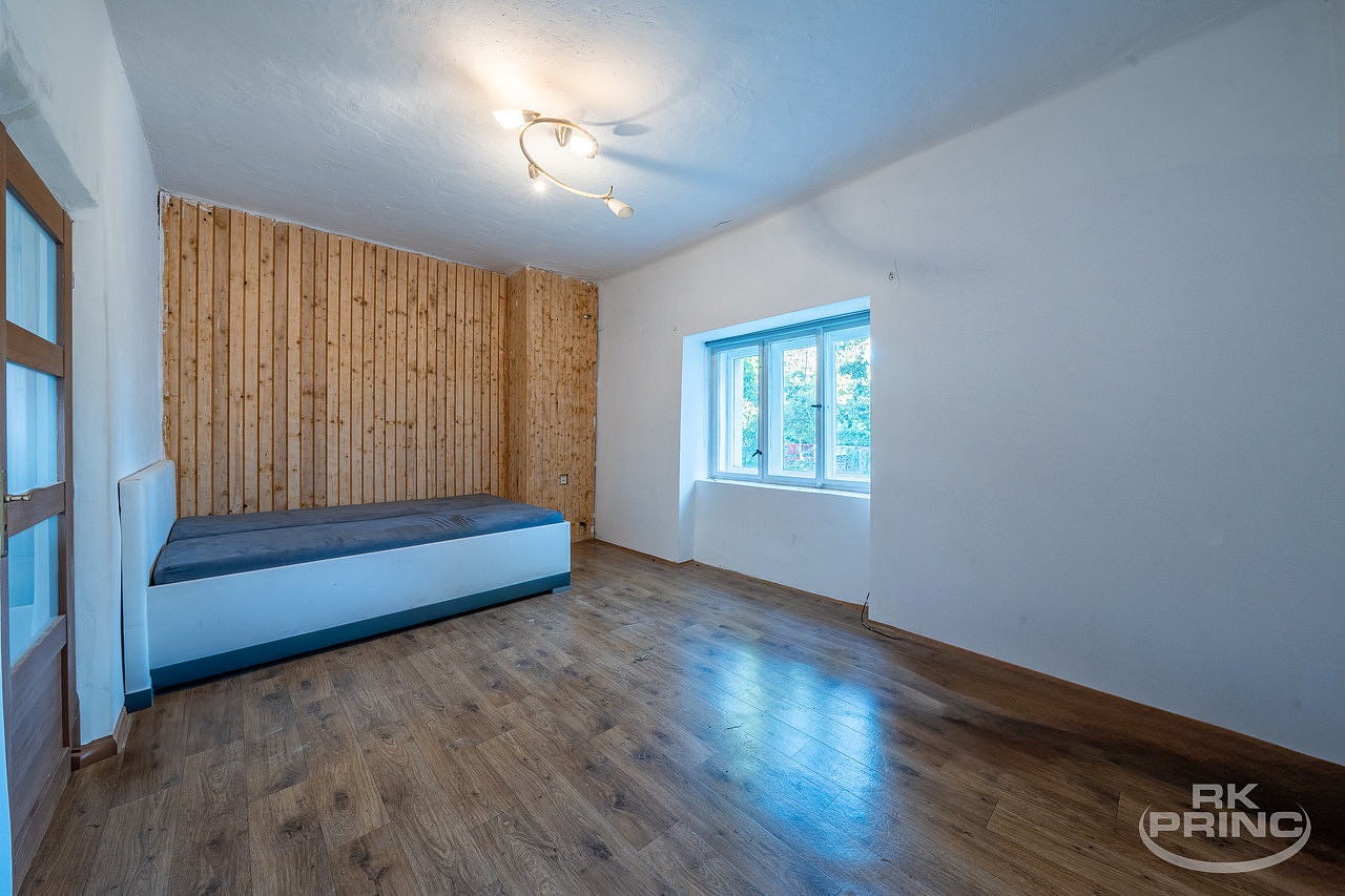 Prodej domu 400 m² s pozemkem 1 673 m² – fotografie 2