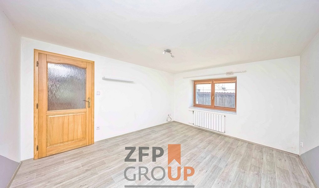 Prodej domu 227 m² s pozemkem 889 m², Senice na Hané – náhled fotky 8