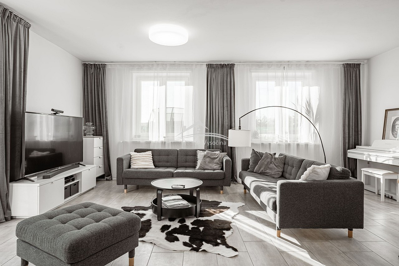 Prodej domu 480 m² s pozemkem 1 934 m² – fotografie 3
