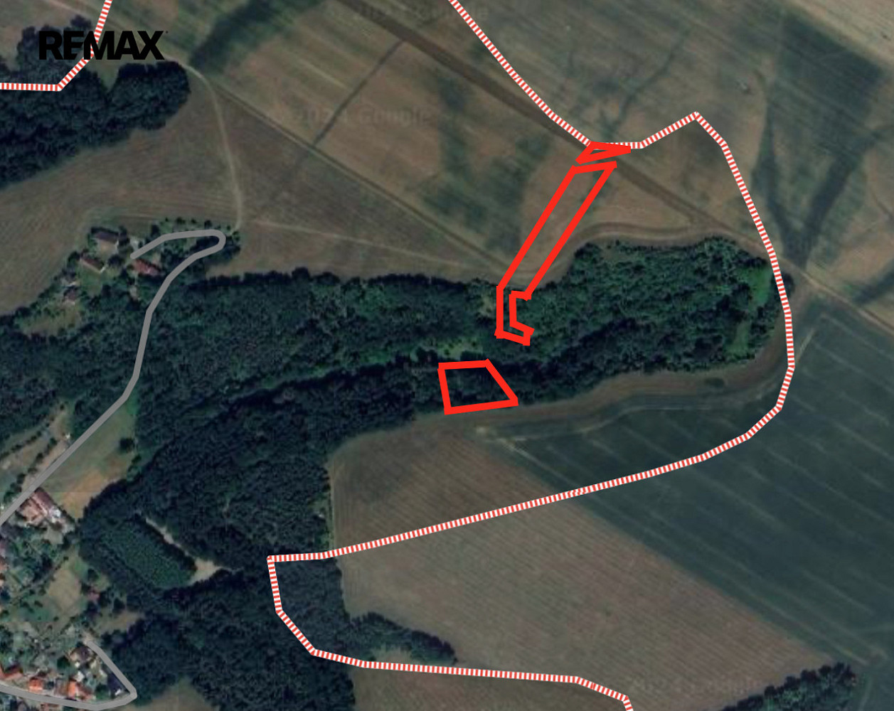 Prodej pole 9 471 m²