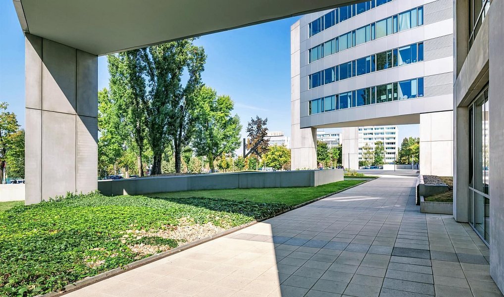 Pronájem kanceláře 1 282 m², Praha – náhled fotky 9